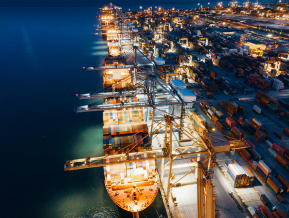 Container warf